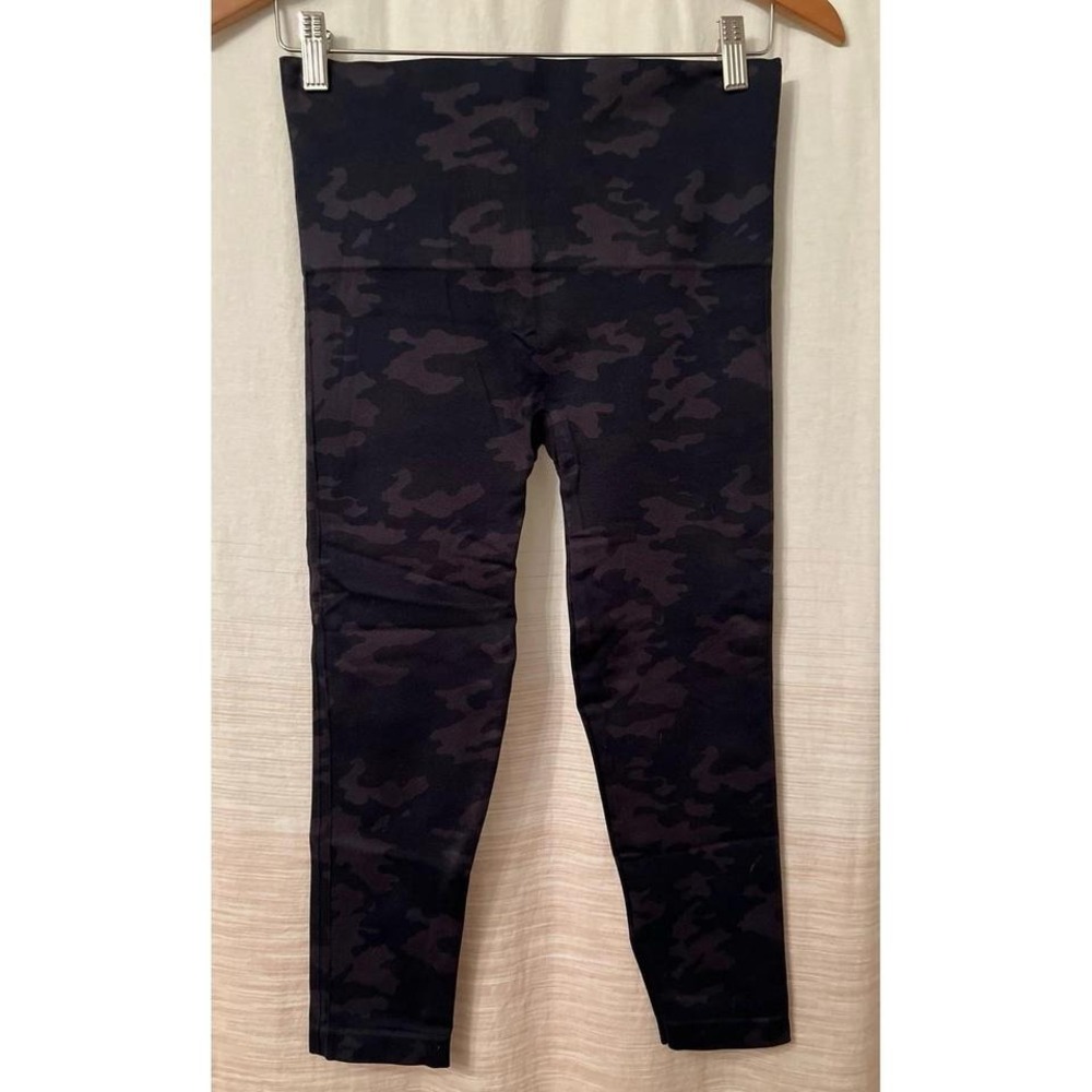 Spanx Look At Me High Waisted Seamless Camo Legging Medium